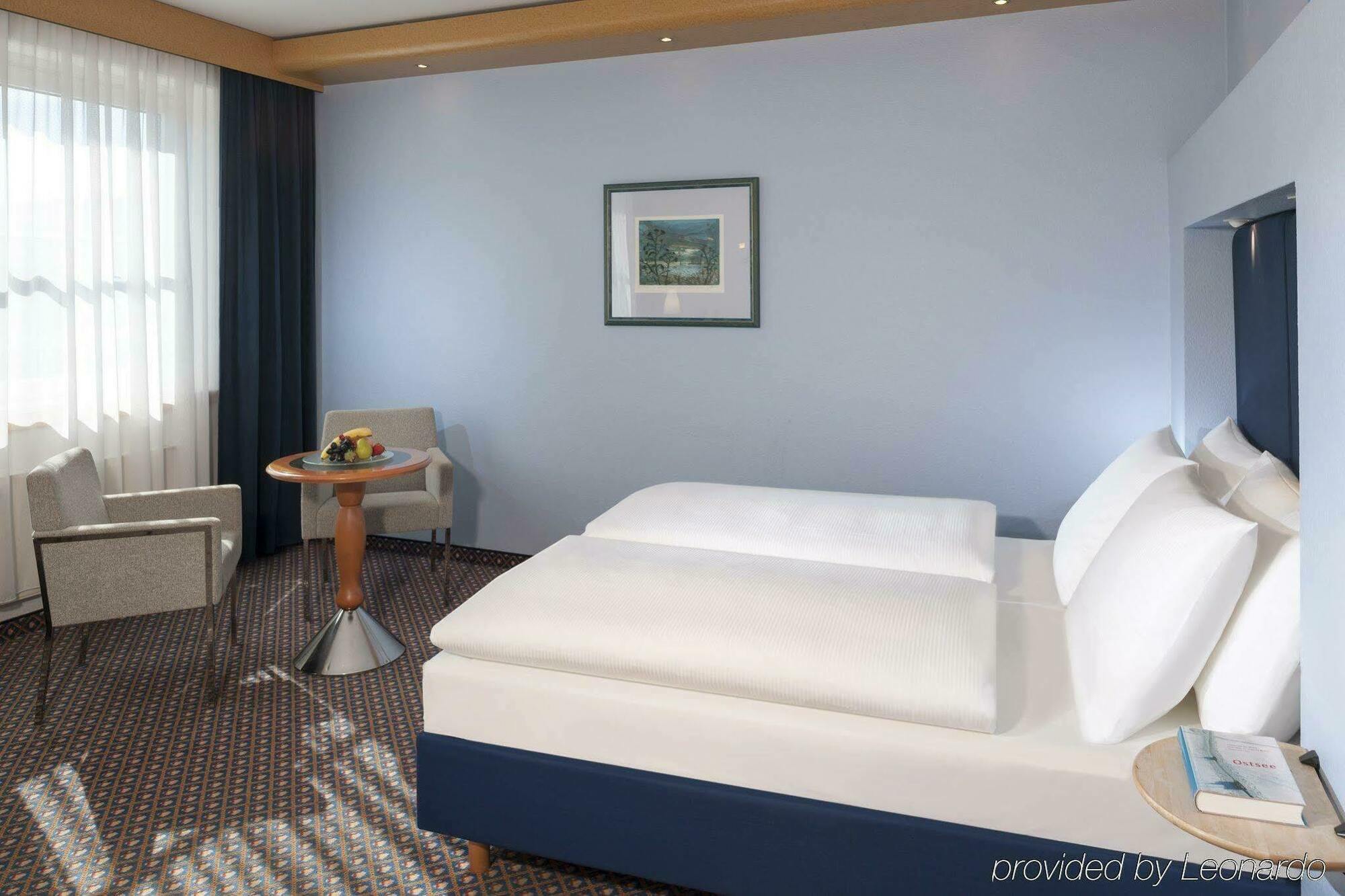 Dorint Airport-Hotel Berlin-Tegel מראה חיצוני תמונה